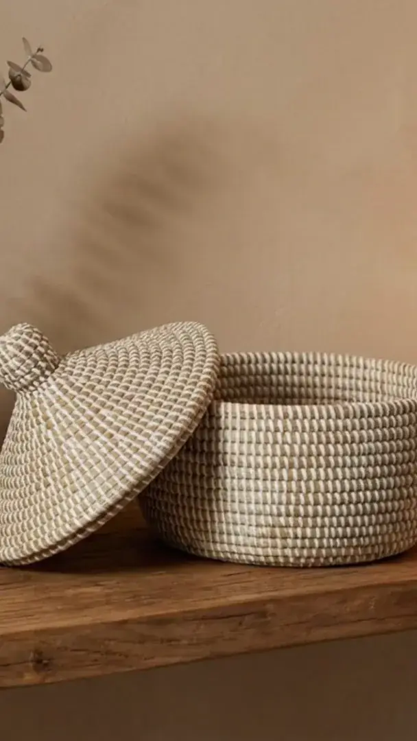 AI product video still — basket with lid Amazon listing campaign